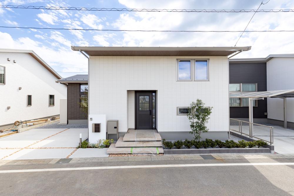 小山市神鳥谷 平屋展示場